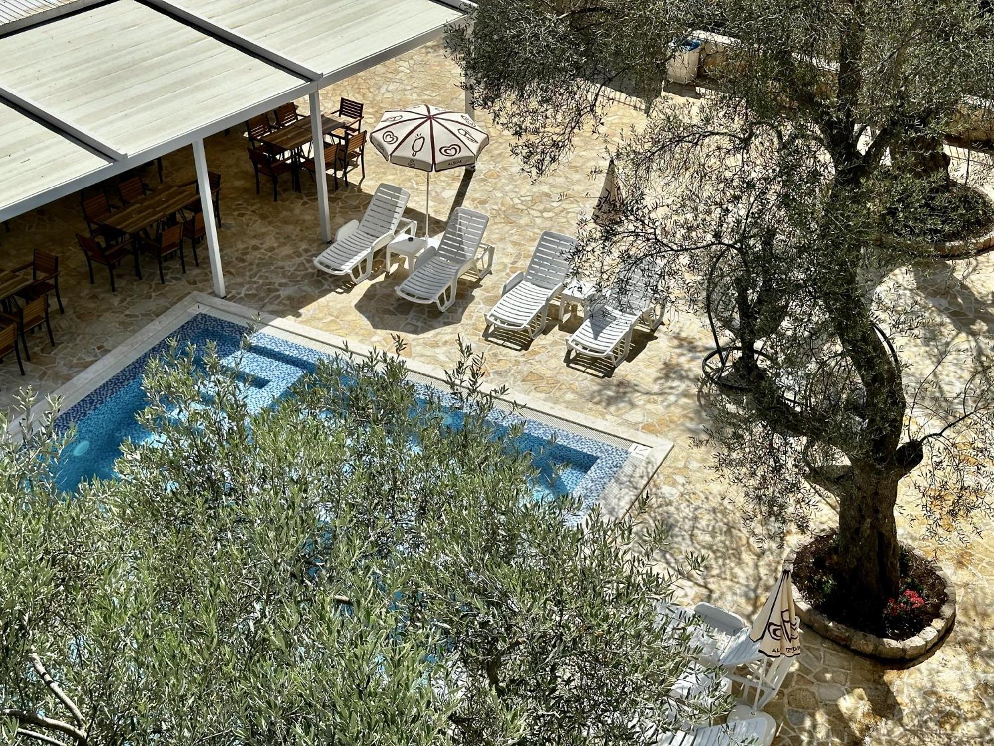Akhdar Apartments Utjeha Exteriér fotografie